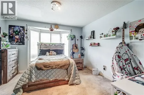 4 Victoria Street Waterdown ON L9H 2B8