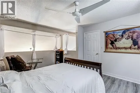4 Victoria Street Waterdown ON L9H 2B8
