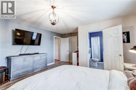 4 Victoria Street Waterdown ON L9H 2B8
