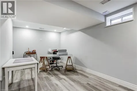 4 Victoria Street Waterdown ON L9H 2B8