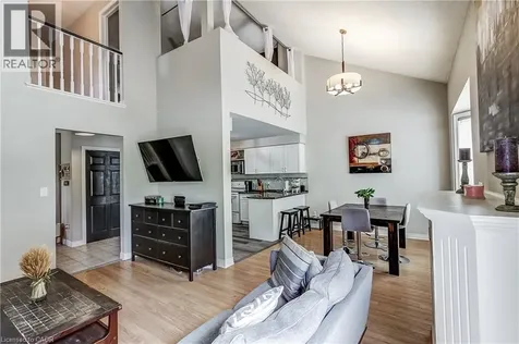 4 Victoria Street Waterdown ON L9H 2B8