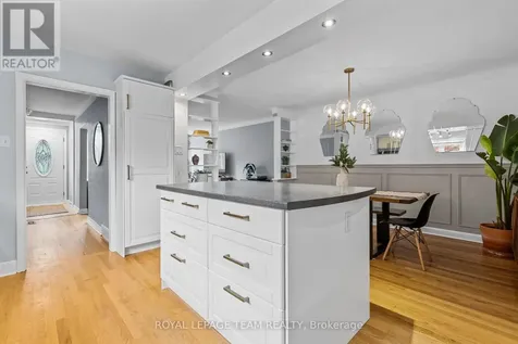 1215 Emperor Avenue Ottawa ON K1Z 8C3
