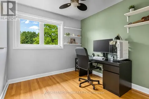 1215 Emperor Avenue Ottawa ON K1Z 8C3