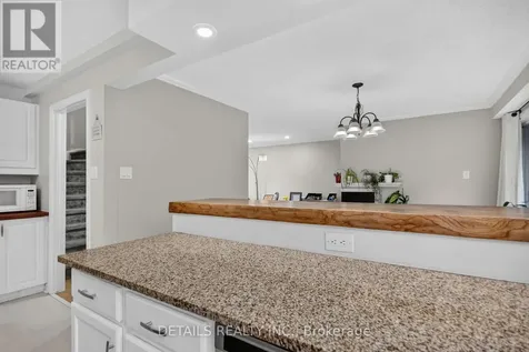 39 Sandhurst Court Ottawa ON K1V 9W9