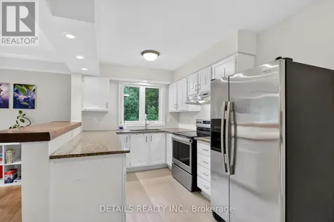 39 Sandhurst Court Ottawa ON K1V 9W9