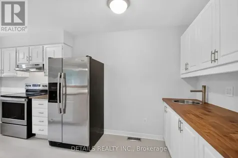 39 Sandhurst Court Ottawa ON K1V 9W9