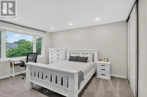 39 Sandhurst Court Ottawa ON K1V 9W9