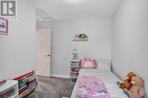 39 Sandhurst Court Ottawa ON K1V 9W9