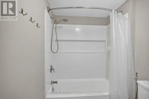 39 Sandhurst Court Ottawa ON K1V 9W9