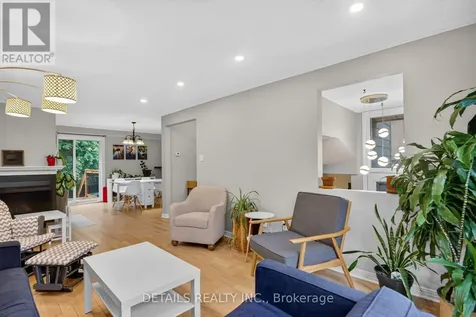39 Sandhurst Court Ottawa ON K1V 9W9