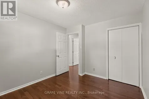 104 Oriole Avenue Ottawa ON K2L 1E7