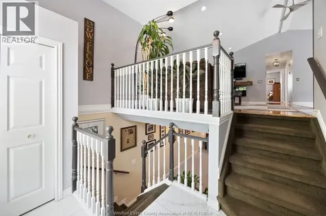 1582 Heatherglen Tecumseh ON N8N 5B4