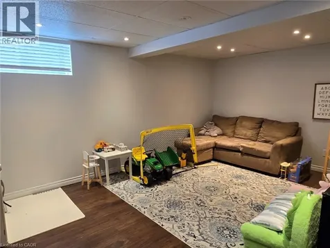 570 St Moritz Avenue Waterloo ON N2T 2Z3