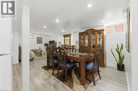 44 Jefferson Avenue Hamilton ON L8H 1A7