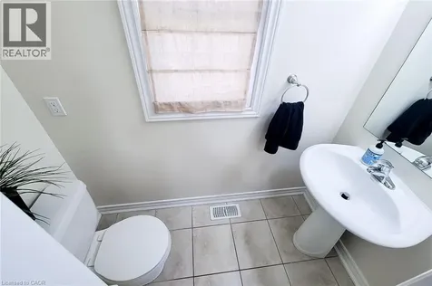 6687 St Michael Avenue Niagara Falls ON L2H 0C6