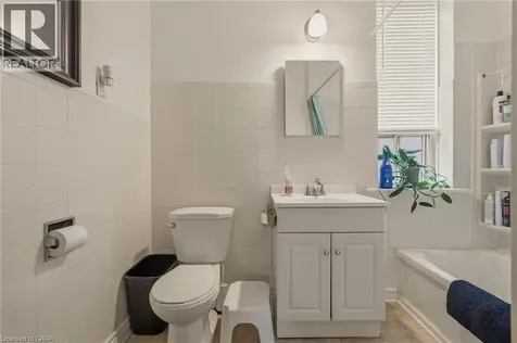 20 Barton Street Hamilton ON L8L 7V5