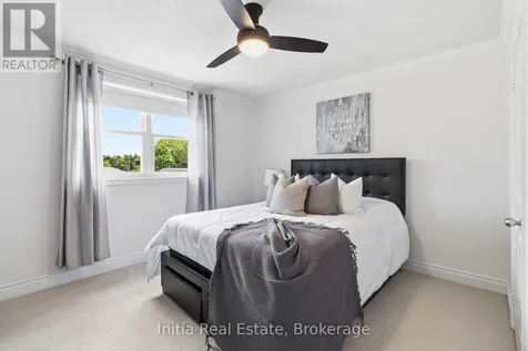 2014 Golden Briar Trail Oakville (wc Wedgewood Creek) ON L6H 4N9