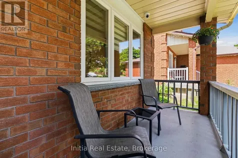 2014 Golden Briar Trail Oakville (wc Wedgewood Creek) ON L6H 4N9