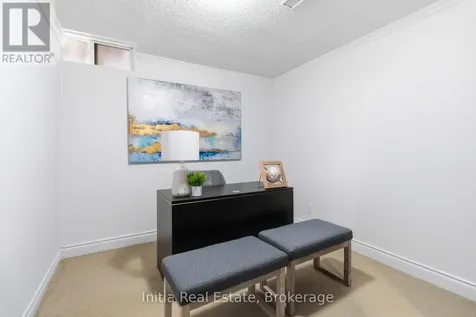 2014 Golden Briar Trail Oakville (wc Wedgewood Creek) ON L6H 4N9