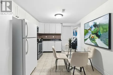 2014 Golden Briar Trail Oakville (wc Wedgewood Creek) ON L6H 4N9