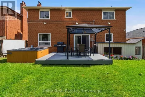 2014 Golden Briar Trail Oakville (wc Wedgewood Creek) ON L6H 4N9