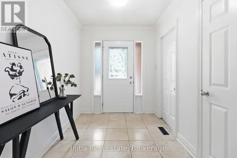 2014 Golden Briar Trail Oakville (wc Wedgewood Creek) ON L6H 4N9