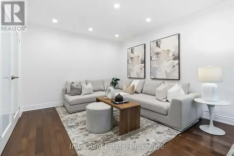 2014 Golden Briar Trail Oakville (wc Wedgewood Creek) ON L6H 4N9