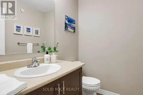 703 Mashkig Avenue Ottawa ON K4A 0Y7