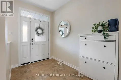 703 Mashkig Avenue Ottawa ON K4A 0Y7