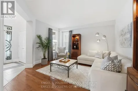31 Leatherwood Crescent Ottawa ON K2J 4X9