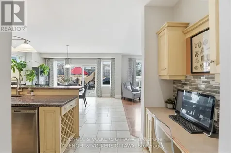 31 Leatherwood Crescent Ottawa ON K2J 4X9