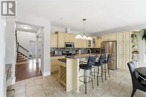 31 Leatherwood Crescent Ottawa ON K2J 4X9