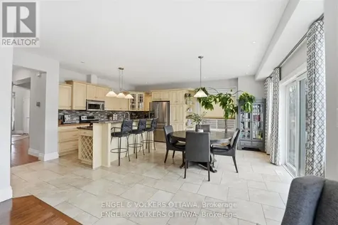 31 Leatherwood Crescent Ottawa ON K2J 4X9
