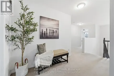 31 Leatherwood Crescent Ottawa ON K2J 4X9