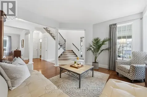31 Leatherwood Crescent Ottawa ON K2J 4X9