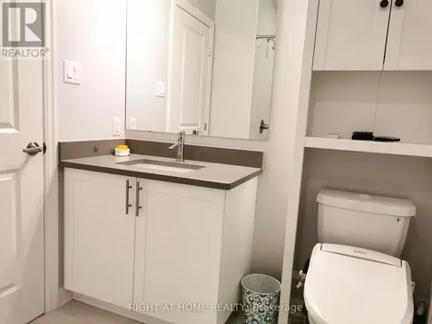 321 Lysander Place Ottawa ON K1K 3X8