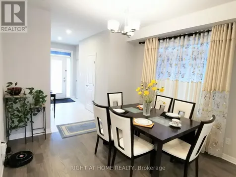 321 Lysander Place Ottawa ON K1K 3X8