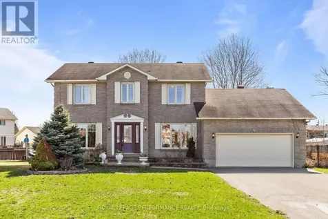 54 Lapointe Boulevard Russell ON K0A 1W0