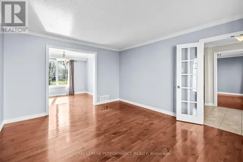 54 Lapointe Boulevard Russell ON K0A 1W0