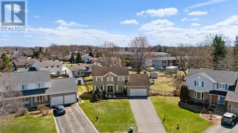 54 Lapointe Boulevard Russell ON K0A 1W0