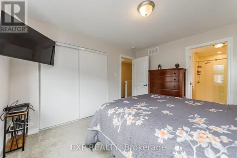 822 Horseshoe Falls Way Ottawa ON K2J 6P5