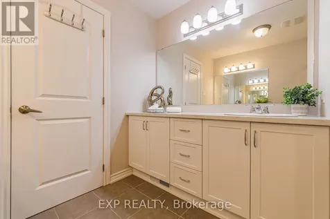 822 Horseshoe Falls Way Ottawa ON K2J 6P5
