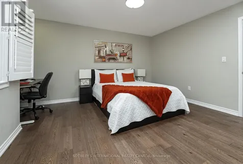 1056 Foxtail Crescent Pickering ON L1X 0E7
