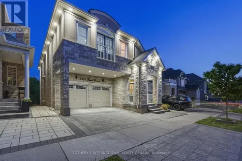 1056 Foxtail Crescent Pickering ON L1X 0E7