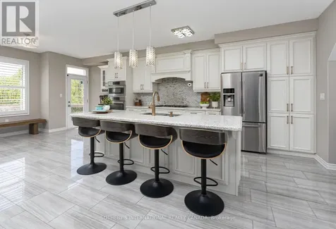 1056 Foxtail Crescent Pickering ON L1X 0E7