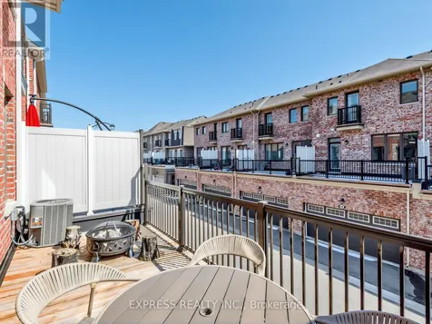 85 Casely Avenue Richmond Hill ON L4S 0K7