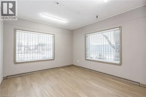 18 Linden Street Hamilton ON L8L 3H6