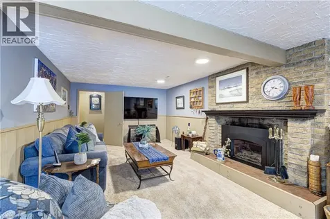 2020 Coral Crescent Burlington ON L7P 3K5