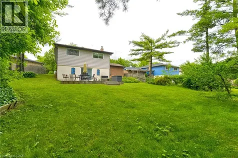 2020 Coral Crescent Burlington ON L7P 3K5