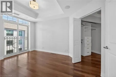 205 Lakeshore Road West Oakville ON L6K 0H8